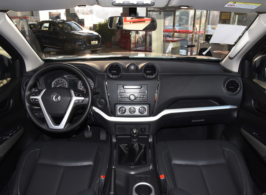 টু হুইল ড্রাইভ 4 ডোর SUV পিকআপ 5 আসন 1.8L গ্যাসোলিন টার্বো MAX গতি 160km/h