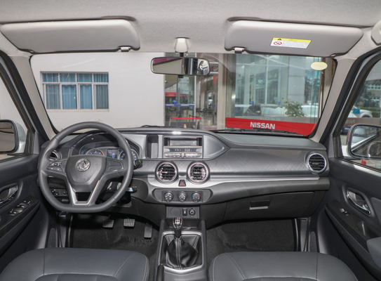 DONGFENG রিয়ার ড্রাইভ 2WD পিকআপ ট্রাক ডিজেল ইঞ্জিন 165HP 2.4L YUCHAI ইঞ্জিন