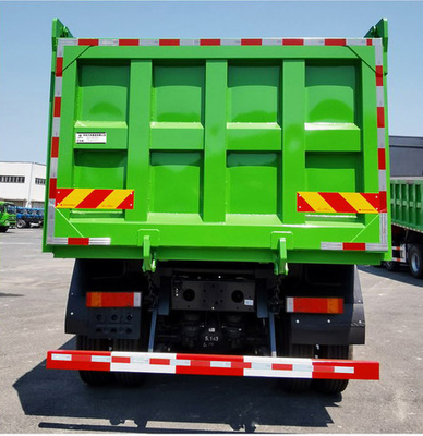 8x4 হেভি ডাম্প ট্রাক টিপার 7.8m কার্গো ট্যাঙ্ক GVW 31000KG YUCHAI ইঞ্জিন