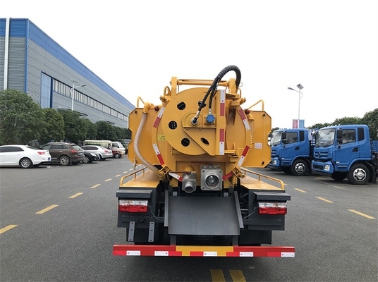 3308mm হুইলবেস মিউনিসিপ্যাল ​​স্যানিটেশন ট্রাক 6MT ভ্যাকুয়াম সাকশন স্যুয়েজ ট্রাক
