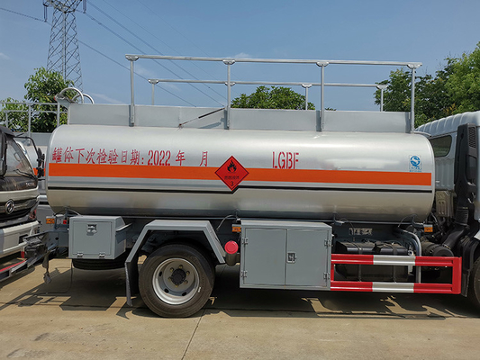 170 HP ডিজেল ইঞ্জিন তেল পরিবহন ট্রাক 8.5 CBM হুইলবেস 3800mm