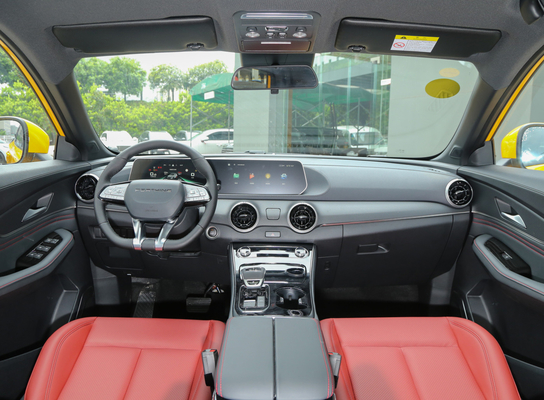 DONGFENG গ্যাস পেট্রোল পাওয়ার SUV গাড়ি স্বাধীন সাসপেনশন 197HP